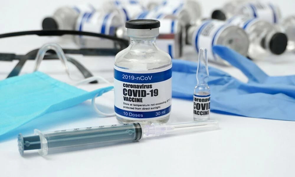 Τραμπ για εμβόλια Pfizer & Moderna: "Το έθνος μας έχει επιτύχει ένα ιατρικό θαύμα"